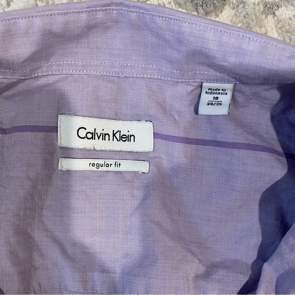 Calvin Klein Button Down Shirt - Picture 2 of 2